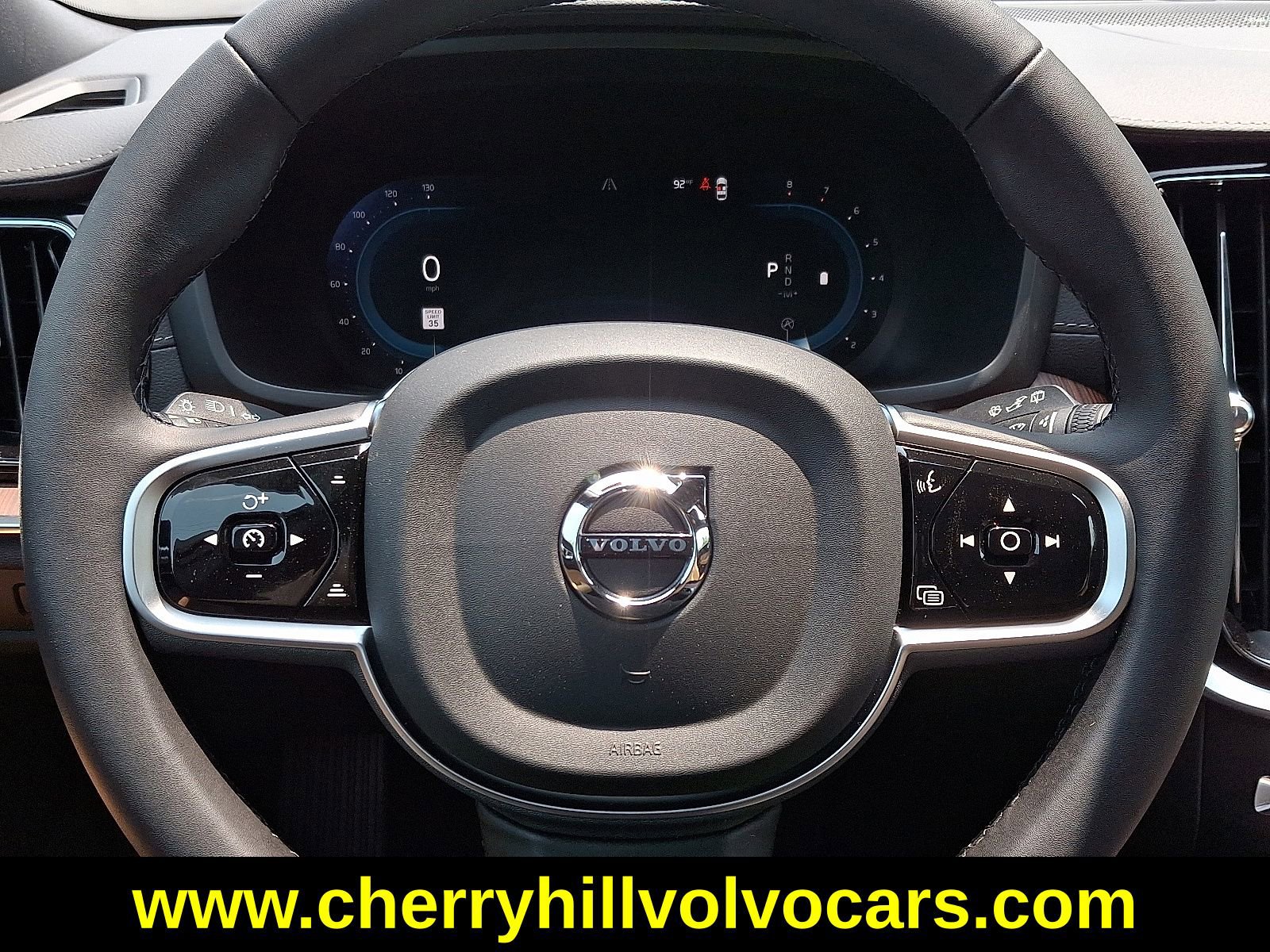 New 2025 Volvo V60 B5 Cross Country Ultra w/ Protection Package Premier image 21