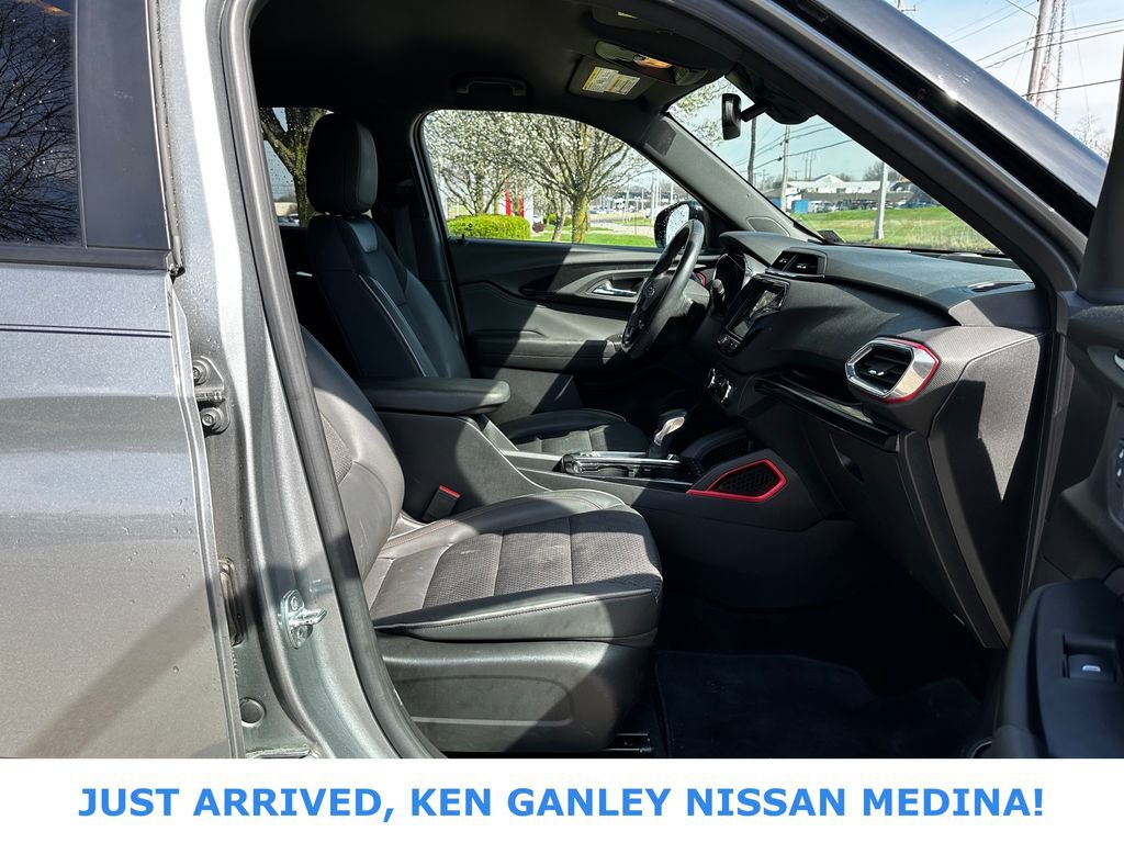 Used 2023 Chevrolet TrailBlazer RS w/ Convenience Package image 21