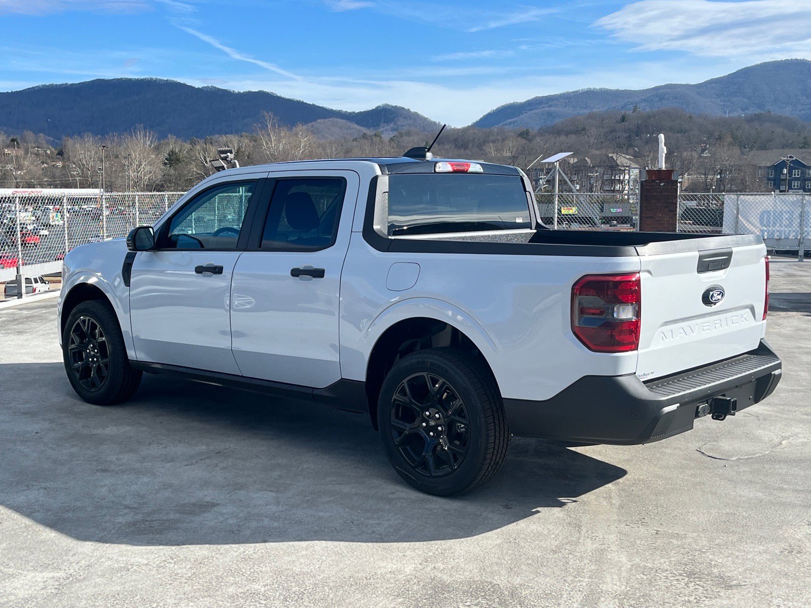 New 2026 Ford Maverick XLT w/ XLT Luxury Package image 5