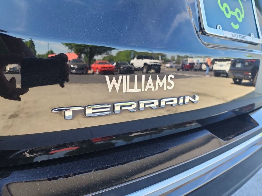 Certified 2022 GMC Terrain Denali AWD/4WD image 32