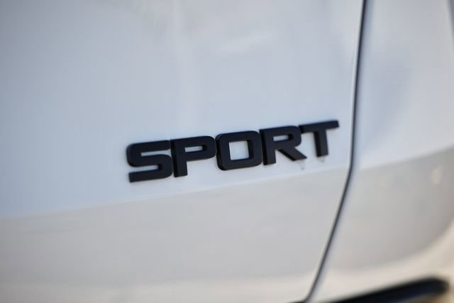 Used 2025 Honda HR-V Sport image 8