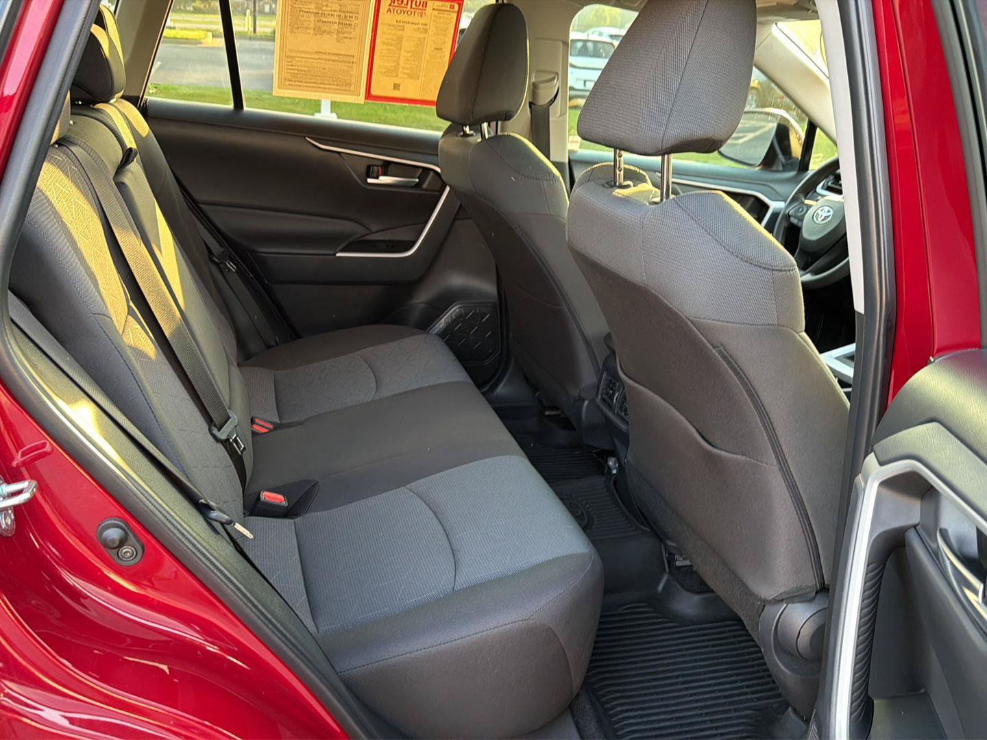 Certified 2025 Toyota RAV4 XLE w/ Convenience Package FWD image 12