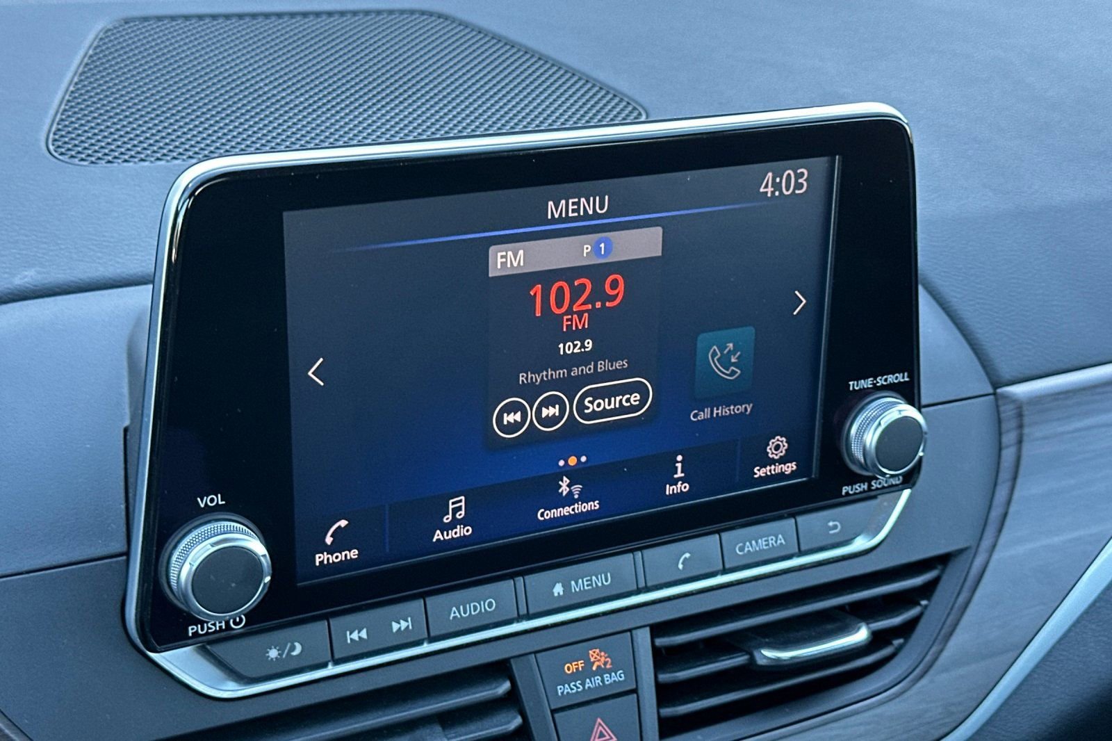 Used 2023 Nissan Altima 2.5 SV image 17