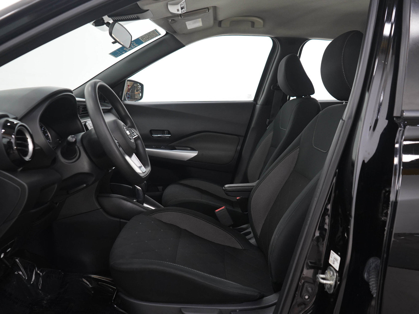 Used 2020 Nissan Kicks SV FWD image 21