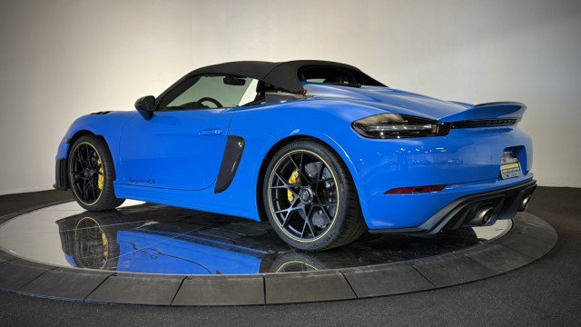 Used 2025 Porsche 718 Boxster Spyder RS image 39