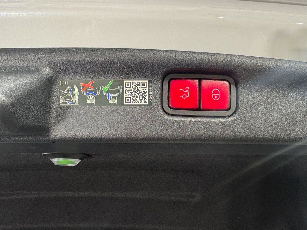 Used 2025 Mercedes-Benz C 36 AMG S image 35