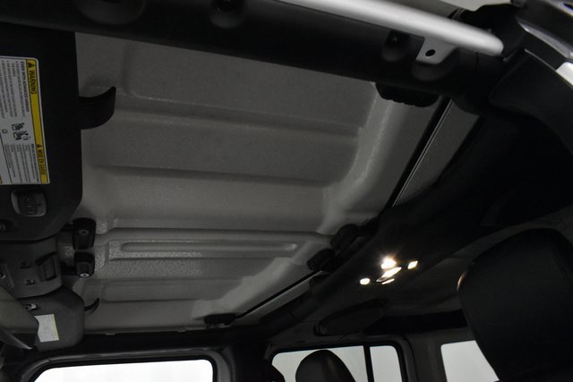 Used 2021 Jeep Wrangler Unlimited Sahara w/ Cold Weather Group image 20