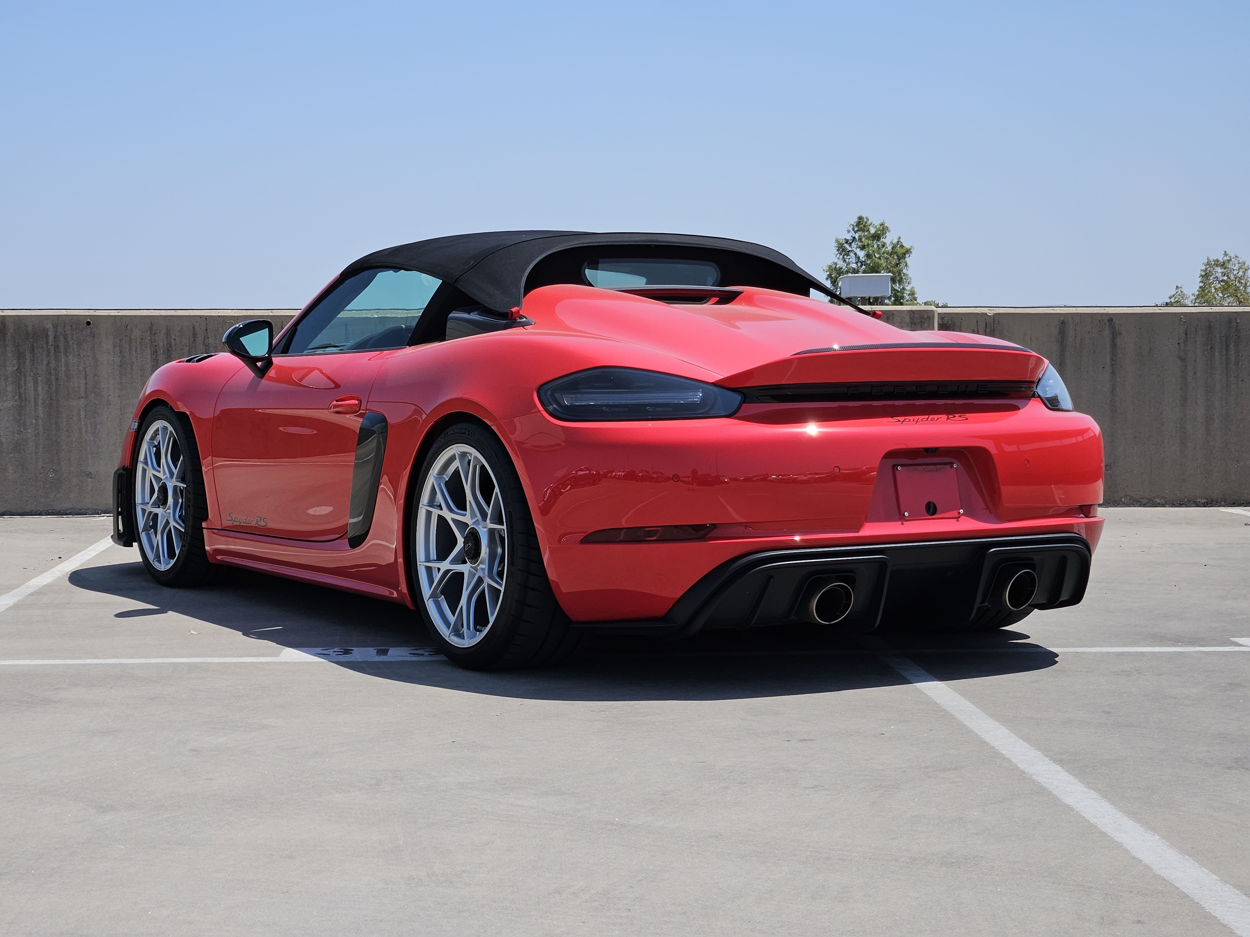 Certified 2025 Porsche 718 Boxster Spyder RS RWD image 3