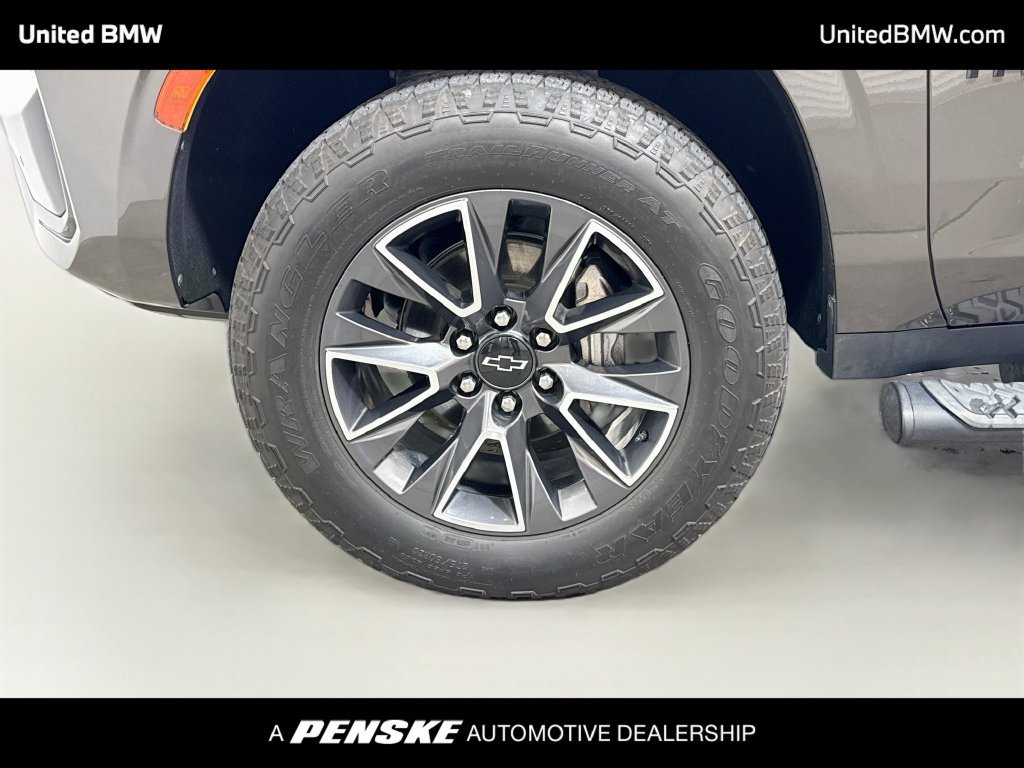 Used 2021 Chevrolet Tahoe Z71 w/ Z71 Signature Package AWD/4WD image 9