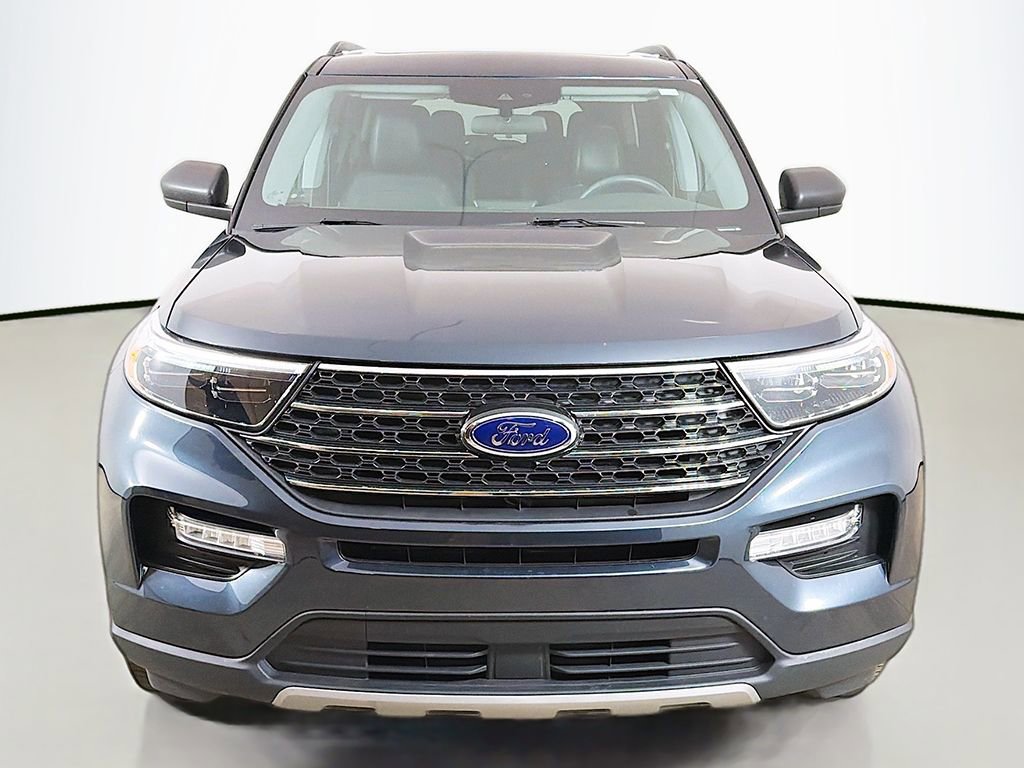 Used 2023 Ford Explorer XLT w/ Equipment Group 202A image 10