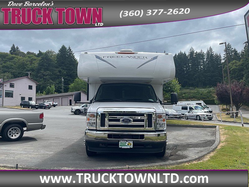 Used 2022 Ford E-450 and Econoline 450 Super Duty w/ Motorhome Prep Package RWD image 8