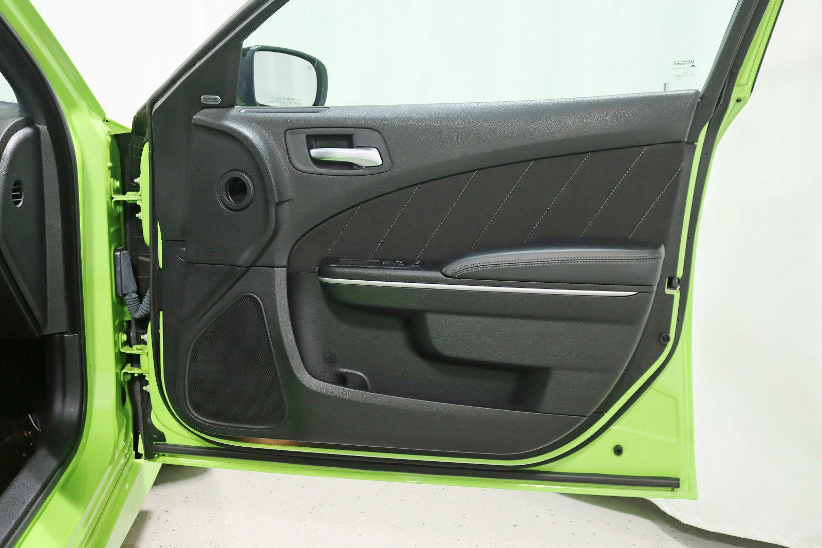Used 2023 Dodge Charger R/T w/ Cold Weather Package RWD image 33