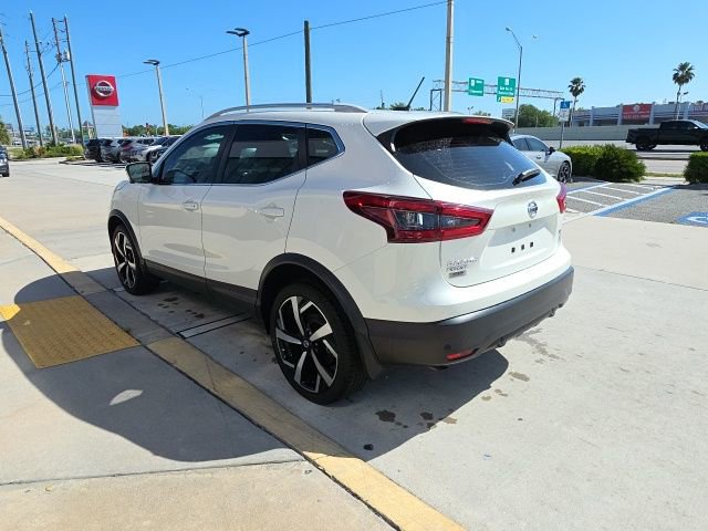 Used 2022 Nissan Rogue Sport SL w/ Premium Package image 6