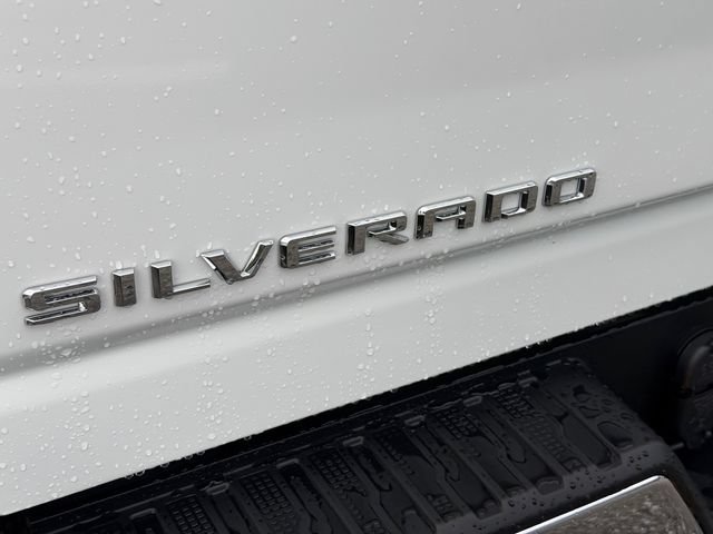 Used 2026 Chevrolet Silverado 2500 LTZ w/ LTZ Convenience Package AWD/4WD image 12