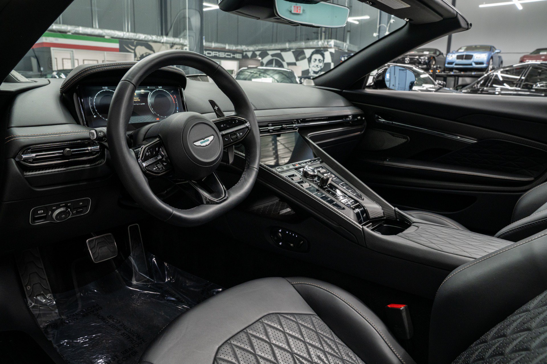 Used 2025 Aston Martin DB12 Convertible RWD image 12
