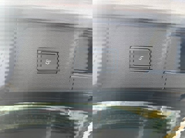 New 2026 Volkswagen Atlas SE image 9