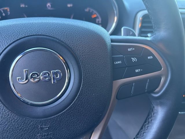 Used 2017 Jeep Grand Cherokee Laredo w/ Quick Order Package 2BE image 23