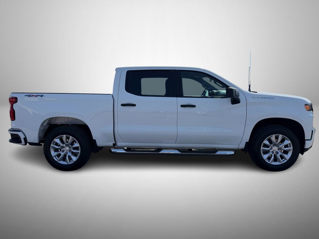 Used 2020 Chevrolet Silverado 1500 Custom w/ Custom Value Package AWD/4WD image 6