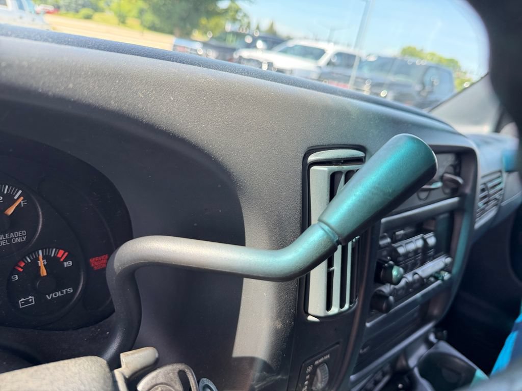 Used 1999 GMC Savana 1500 RWD image 27