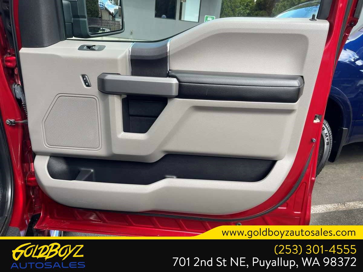 Used 2017 Ford F150 XLT AWD/4WD image 22