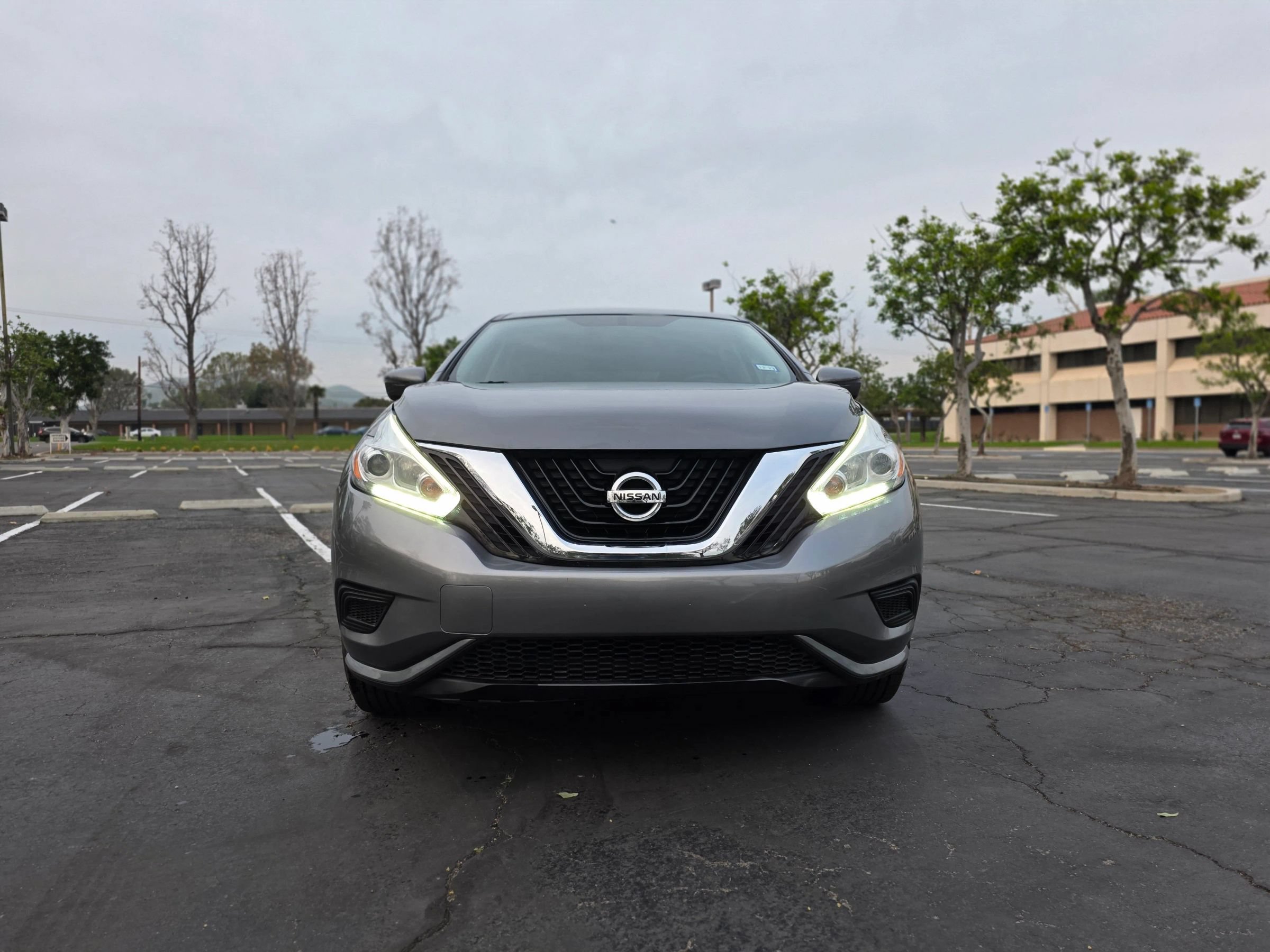 Used 2017 Nissan Murano S w/ Navigation Package FWD image 2