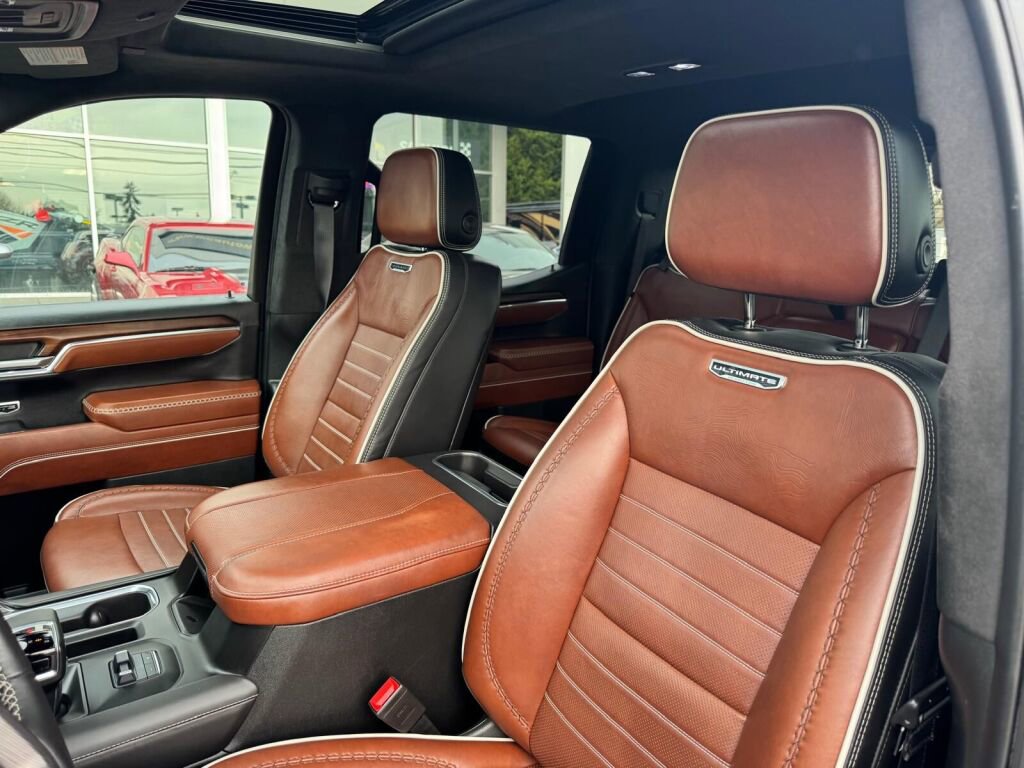 Used 2024 GMC Sierra 1500 Denali Ultimate image 13