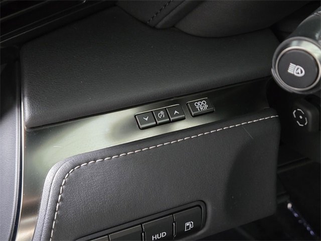 Used 2018 Lexus LC 500 Coupe image 36