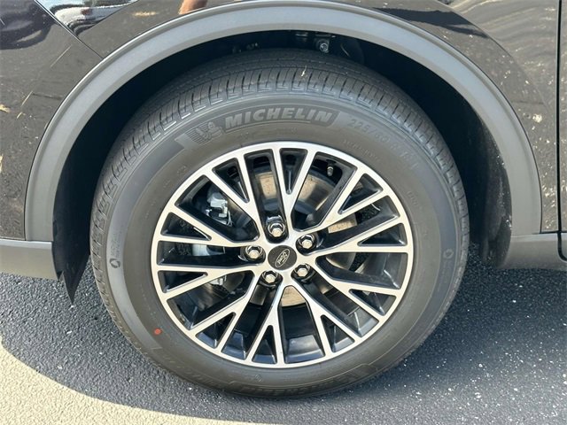 New 2025 Ford Escape SE image 8