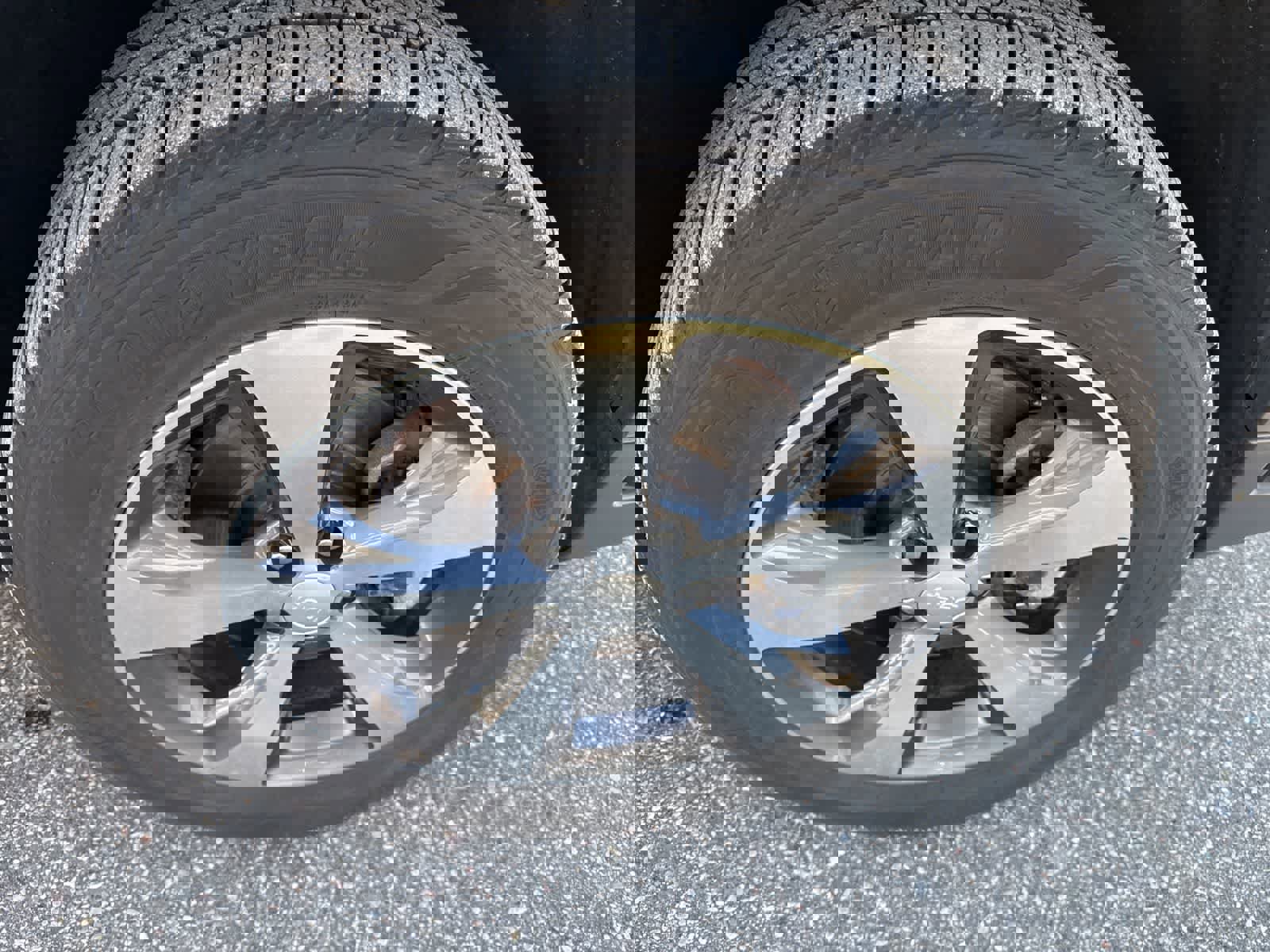 Used 2019 Jeep Cherokee Limited w/ Luxury Group image 25