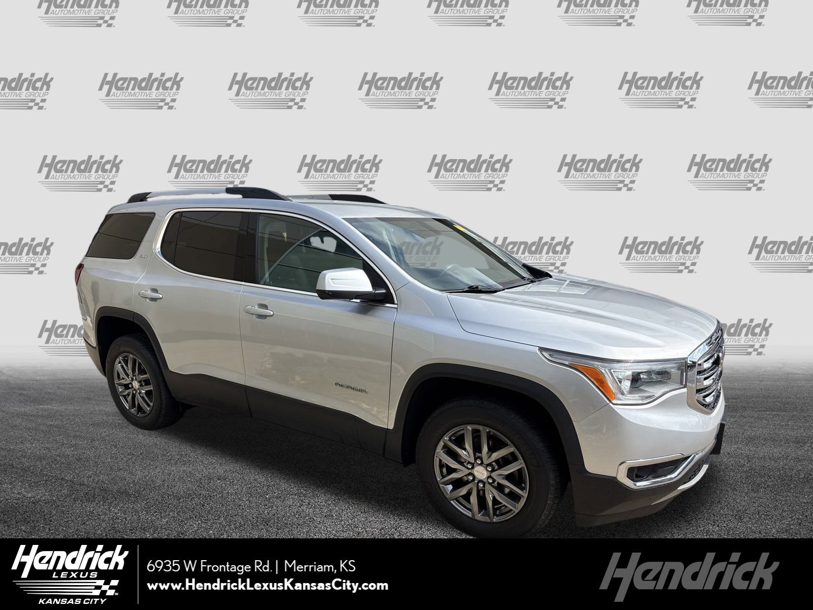 Used 2017 GMC Acadia SLT