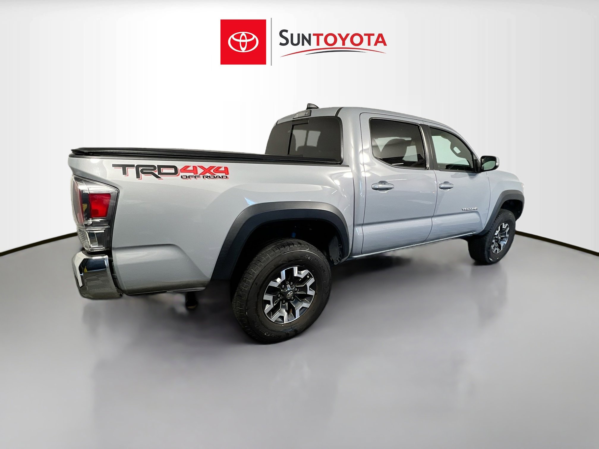 Used 2021 Toyota Tacoma TRD Off-Road image 4