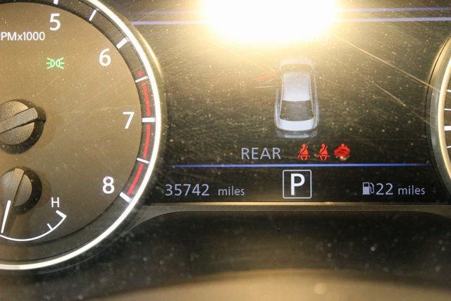 Used 2023 Nissan Sentra SV image 18