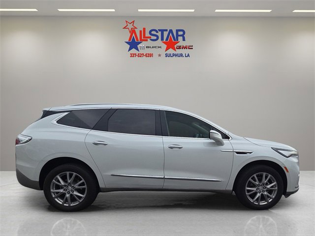 Used 2023 Buick Enclave Essence w/ Experience Buick Package image 8