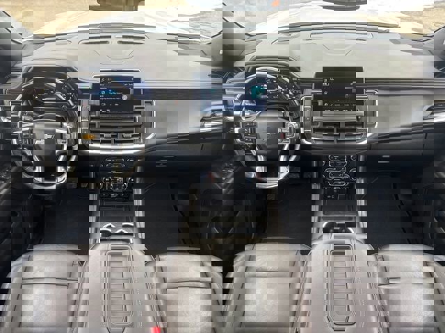 Used 2022 Chevrolet Suburban LT w/ LT Signature Plus Package image 35