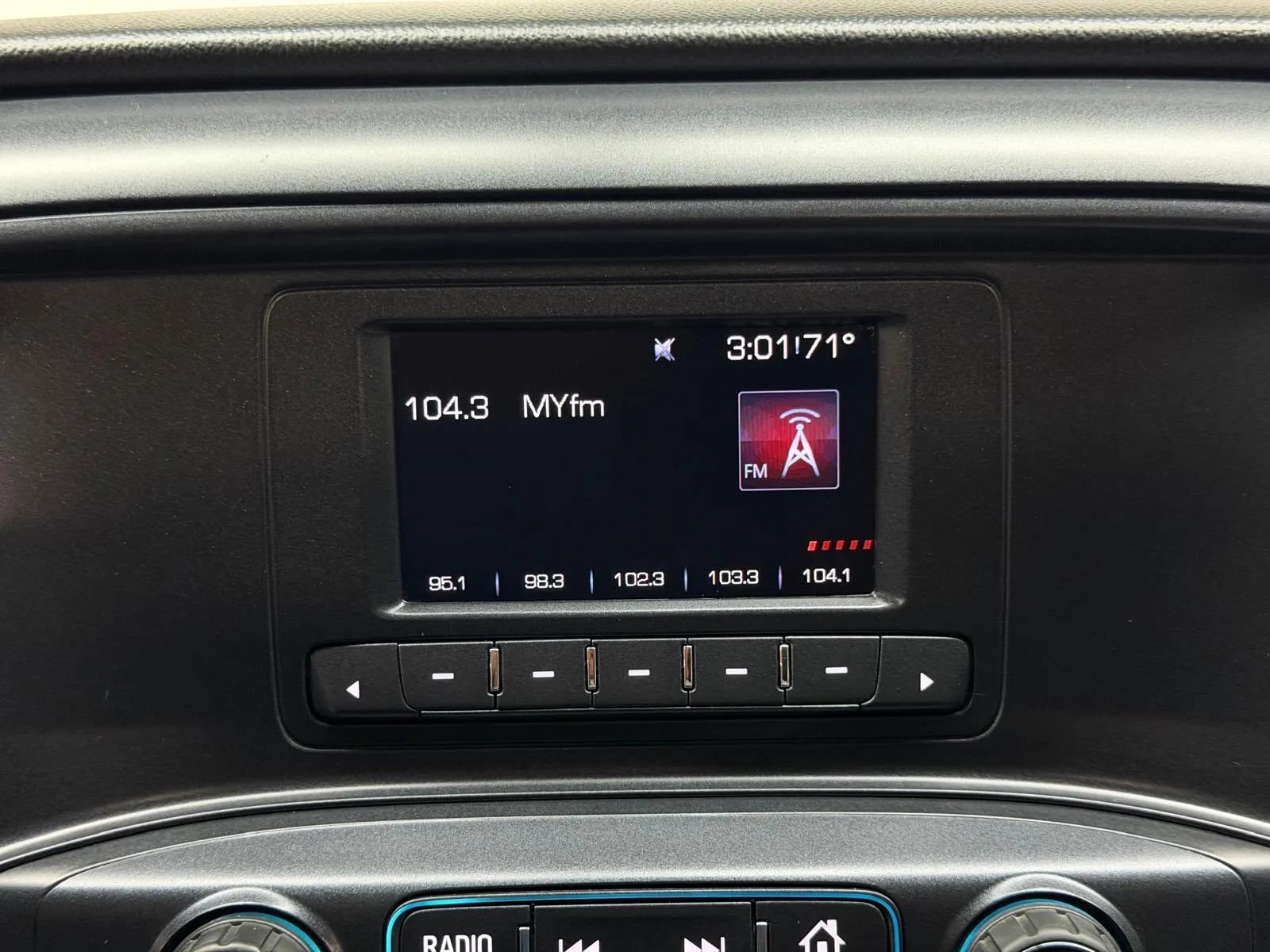 Used 2017 GMC Sierra 1500 2WD Regular Cab image 26