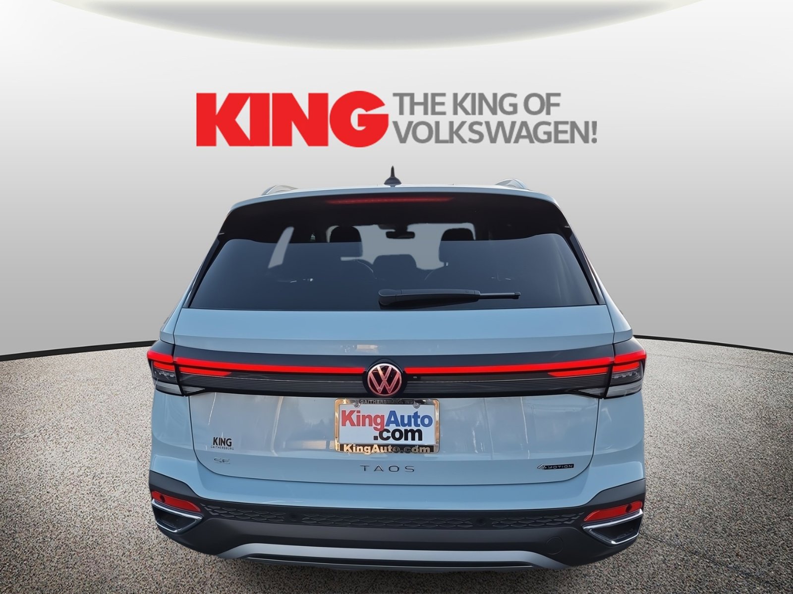 New 2026 Volkswagen Taos SE image 4