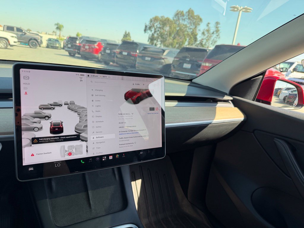 Used 2021 Tesla Model Y Long Range AWD/4WD image 10