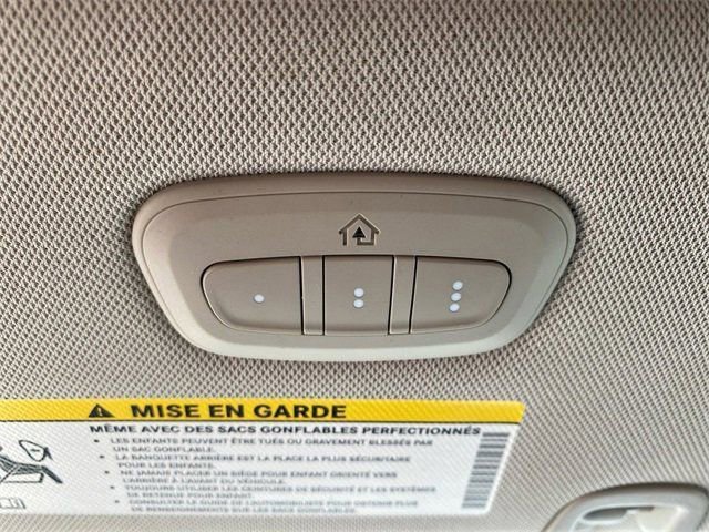 Used 2023 Chrysler Pacifica Limited image 42