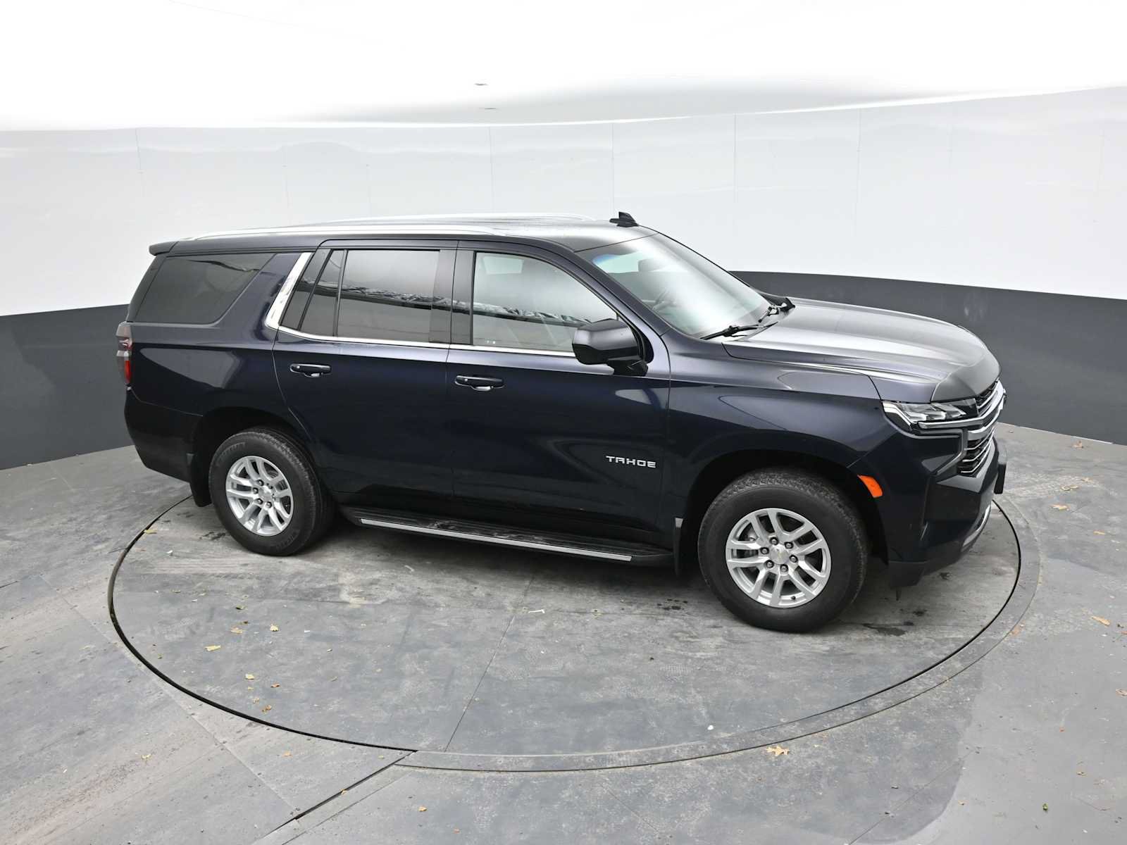 Used 2021 Chevrolet Tahoe LT AWD/4WD image 19
