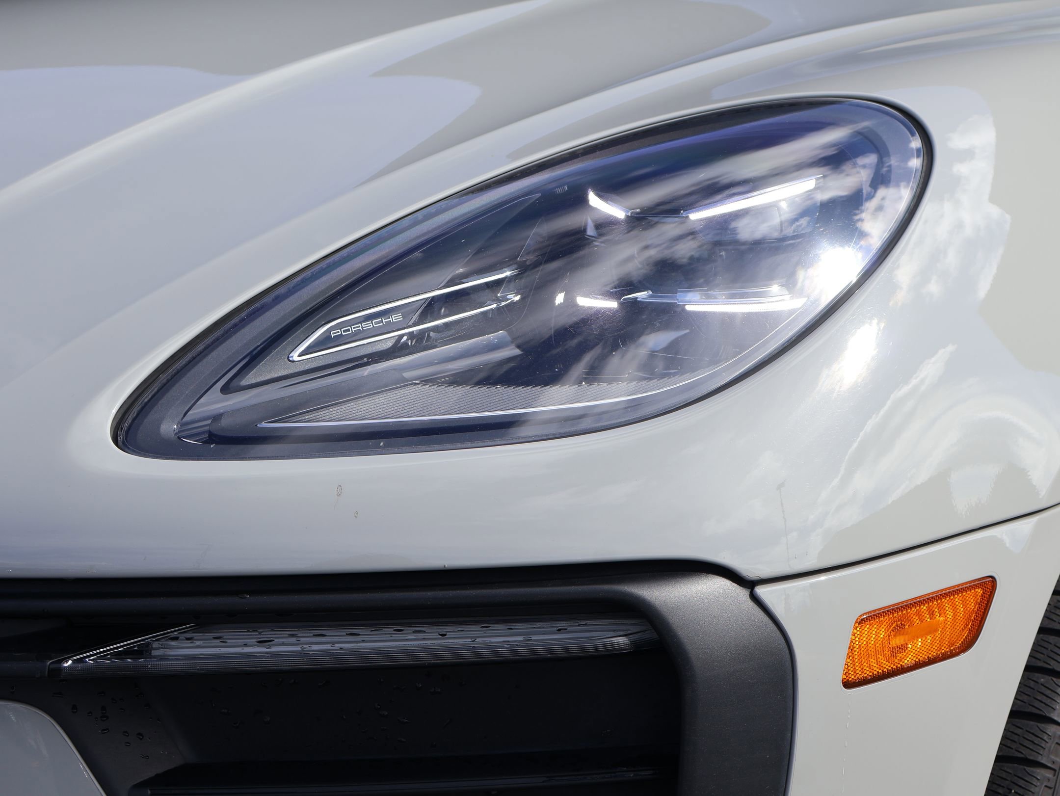 Used 2022 Porsche Macan image 13