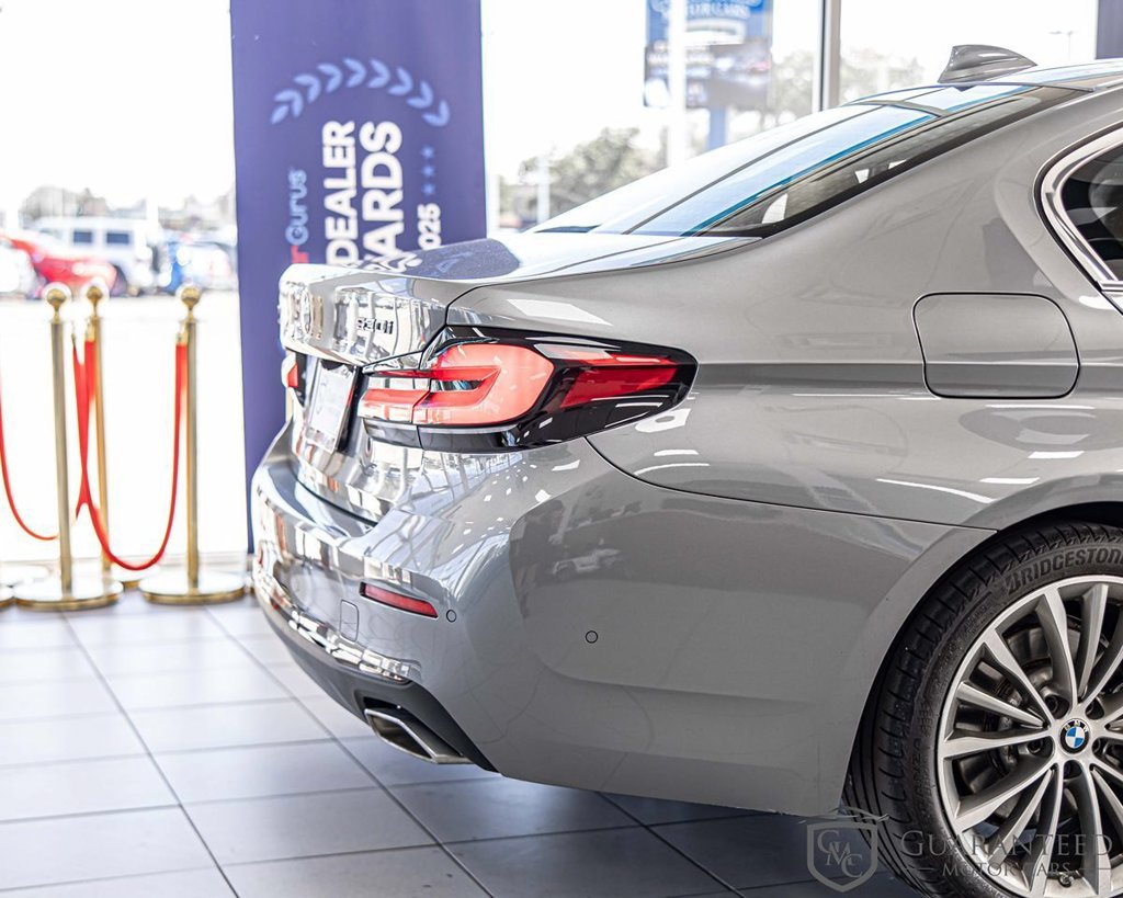 Used 2023 BMW 530i xDrive w/ Convenience Package AWD/4WD image 16