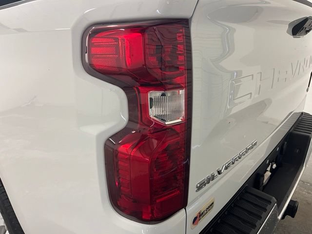 Used 2026 Chevrolet Silverado 1500 LT RWD image 7