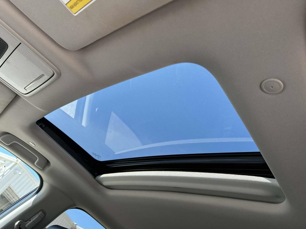 Used 2025 Honda CR-V EX-L image 29