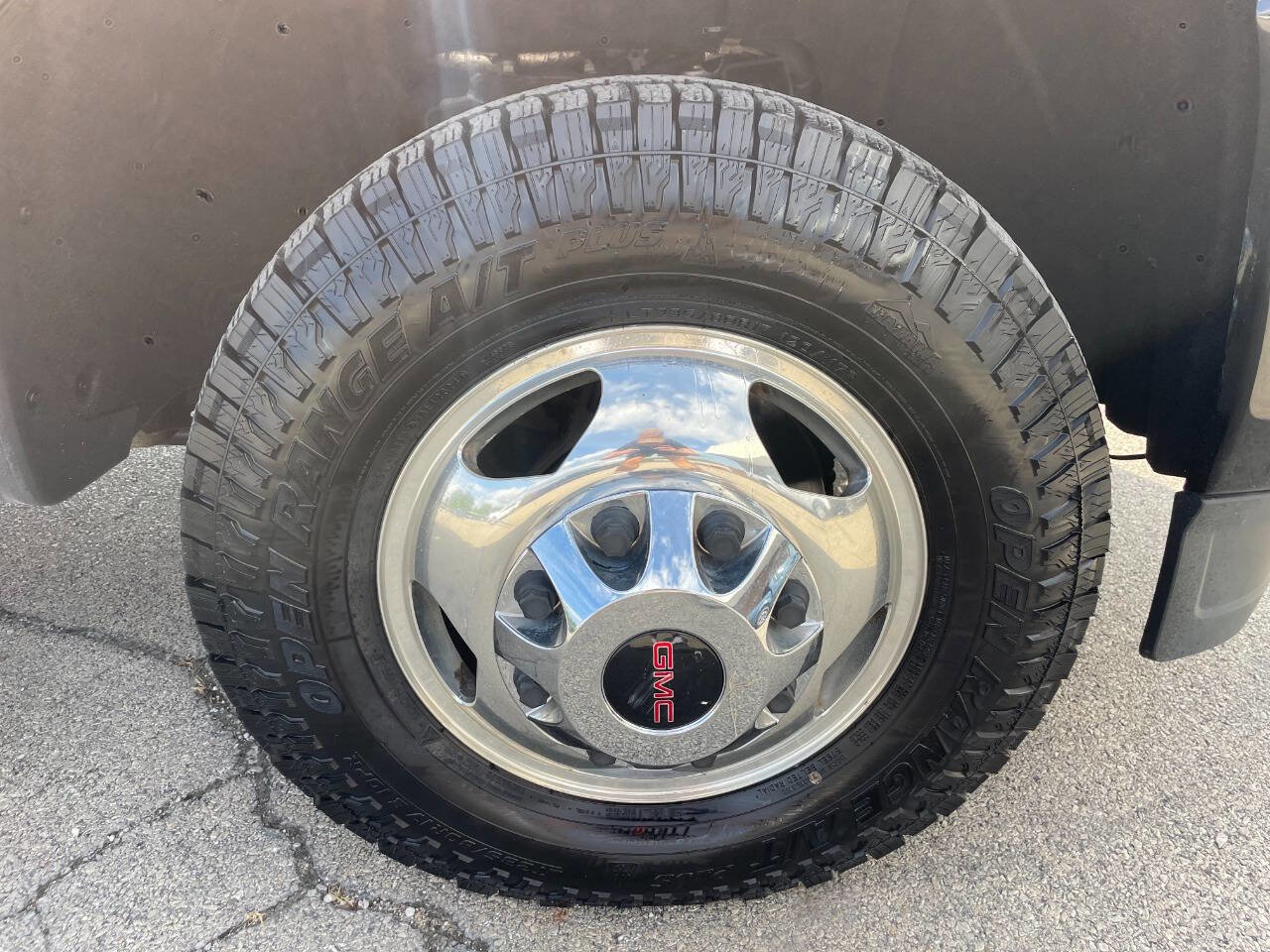 Used 2015 GMC Sierra 3500 Denali w/ Duramax Plus Package image 10