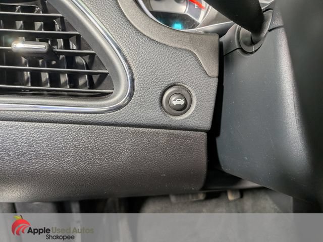 Used 2012 Chrysler 200 Touring FWD image 14