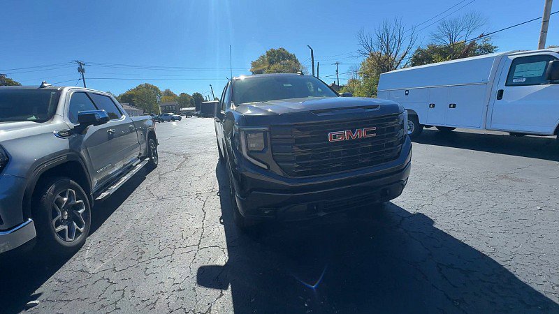 New 2026 GMC Sierra 1500 Elevation image 6