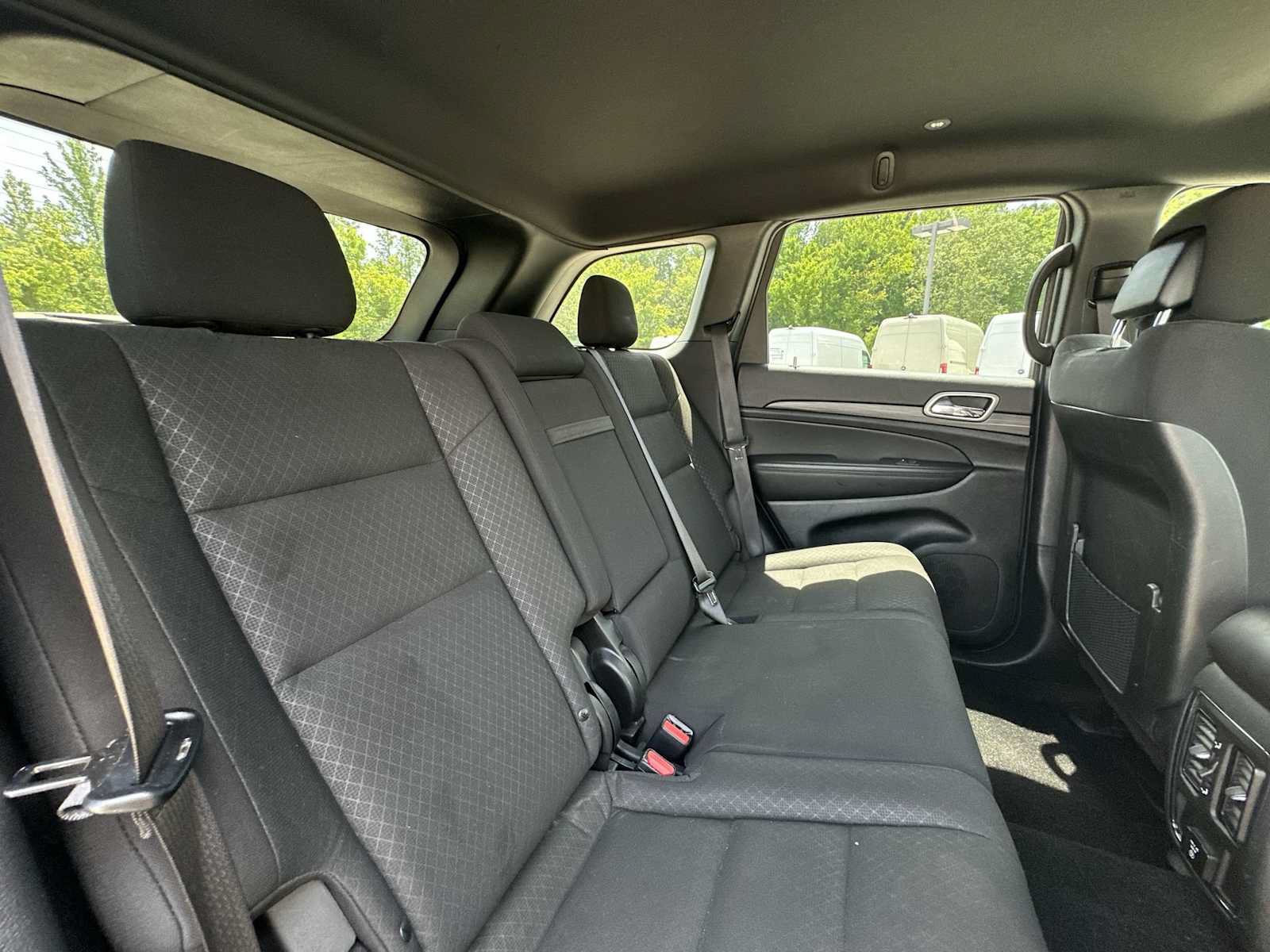 Used 2022 Jeep Grand Cherokee Laredo E w/ Security & Convenience Group AWD/4WD image 22