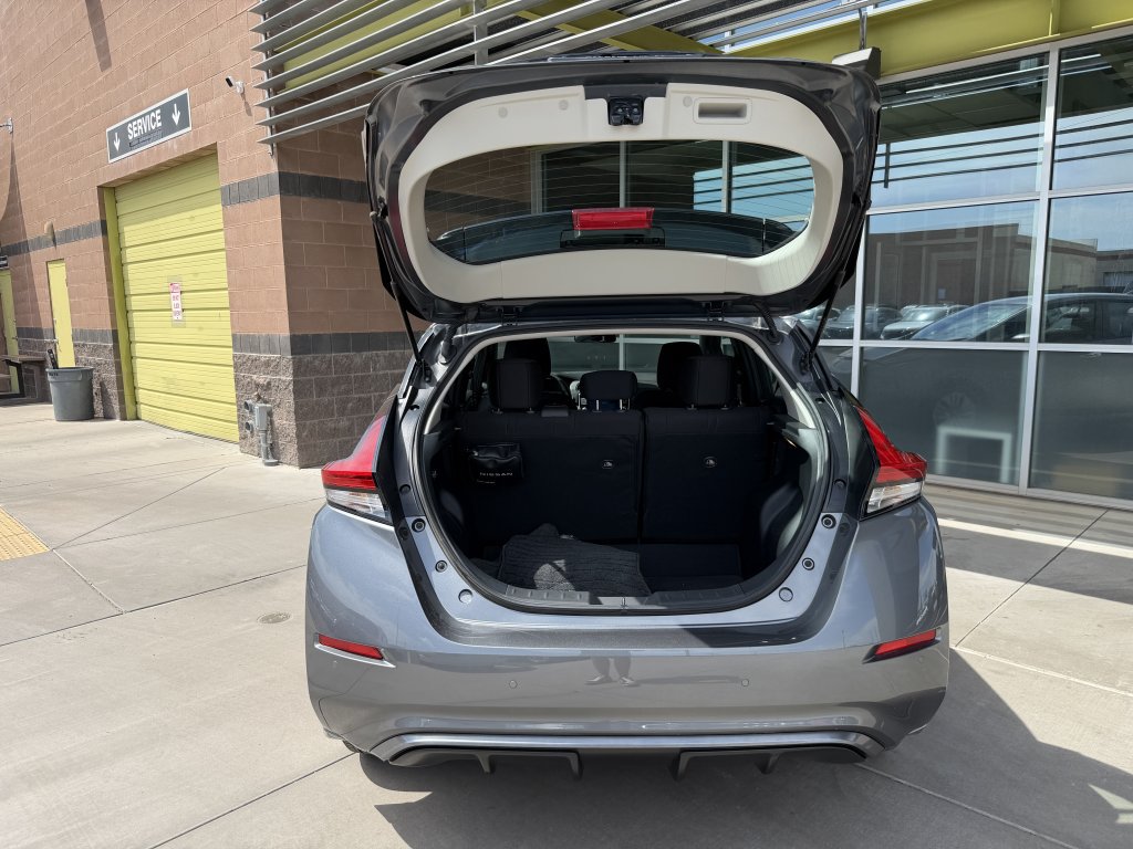 Used 2025 Nissan Leaf S FWD image 32