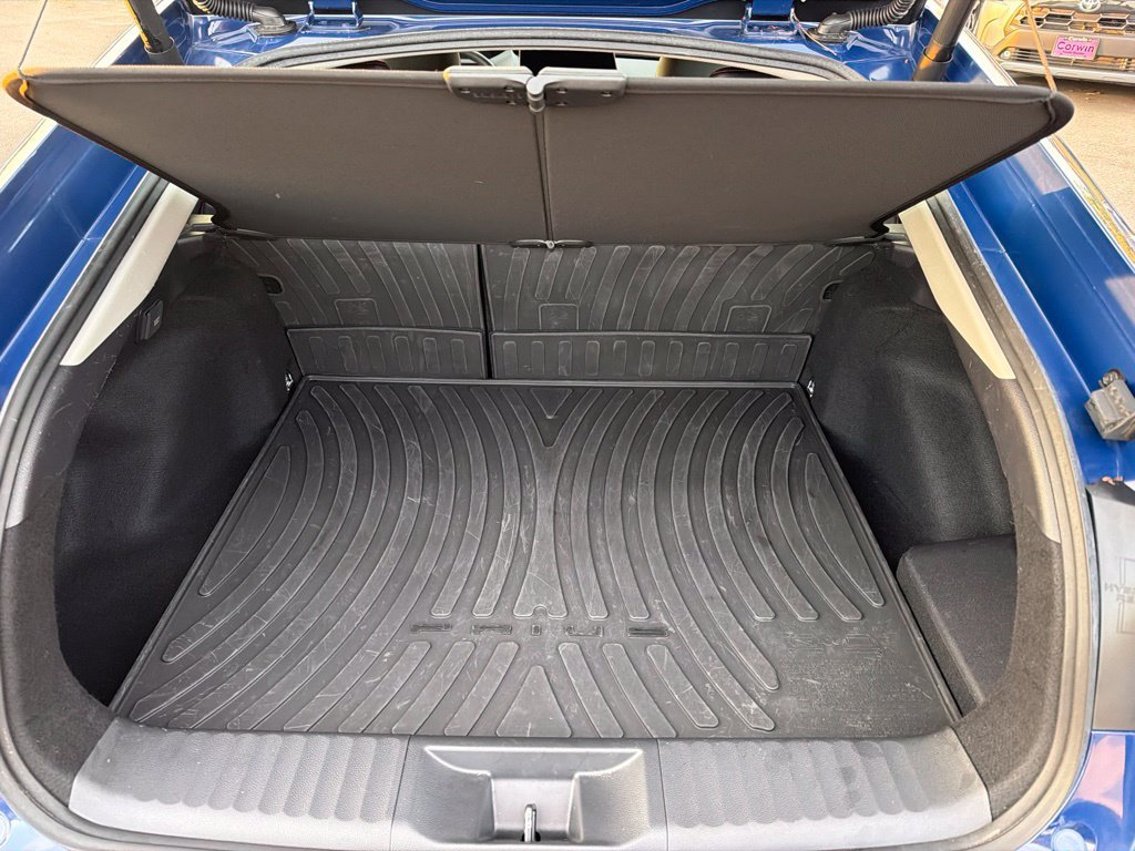 Used 2024 Toyota Prius Prime Premium w/ Advanced Technology Package FWD image 18