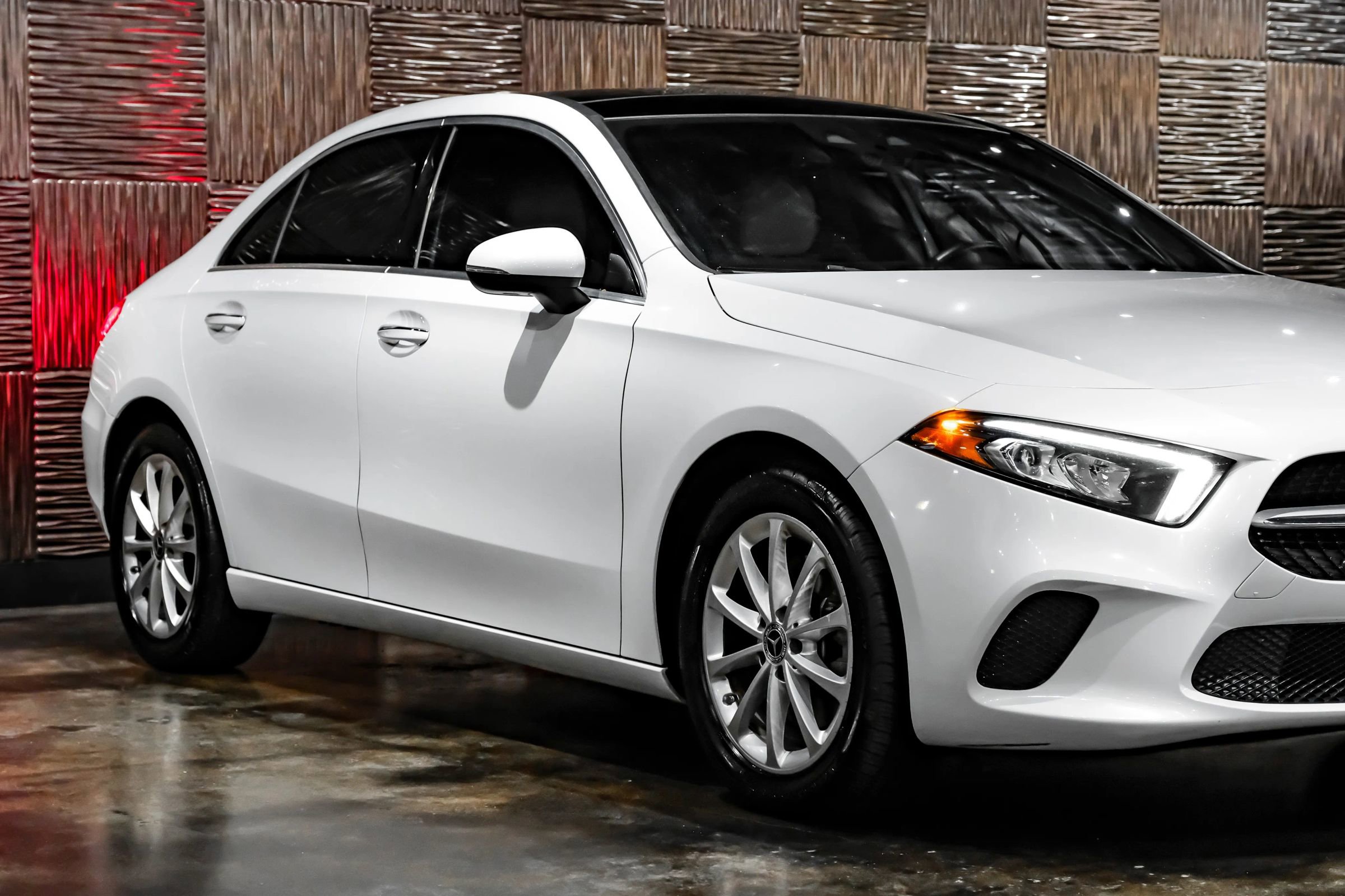 Used 2019 Mercedes-Benz A 220 image 6
